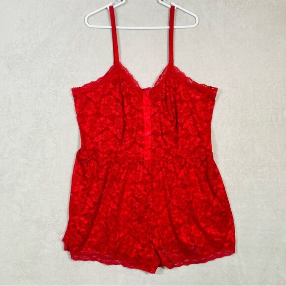 Torrid Simply All Over Lace Romper Sexy Womens Plus Size 2 2X Jester Red NEW - Picture 4 of 13